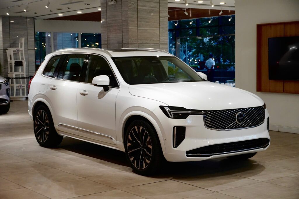 Volvo XC90 Ultra 15 Volvo XC90 Ultra Volvo XC90 Ultra B5 2026