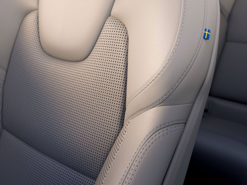 S90 Plug-in Hybrid Ultra 21 S90 Plug-in Hybrid Ultra Ghế làm mát S90