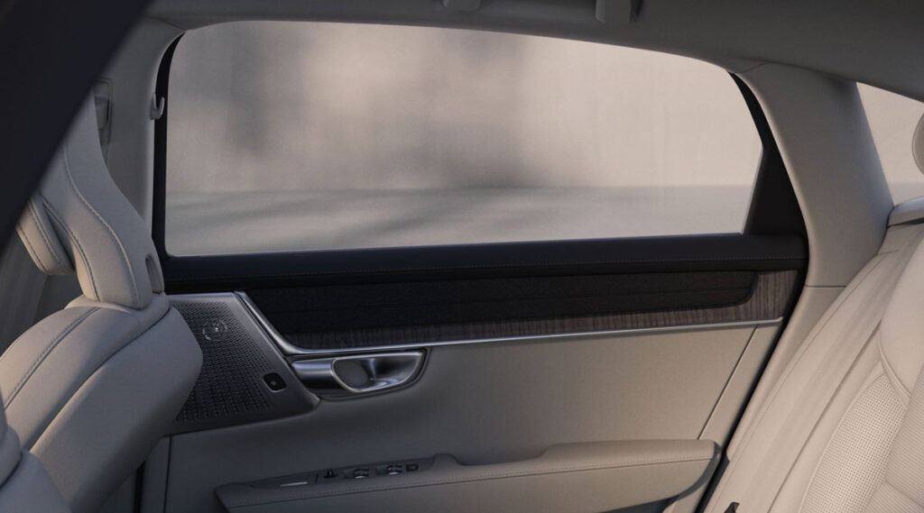S90 Plug-in Hybrid Ultra 37 S90 Plug-in Hybrid Ultra Rèm che nắng xe S90