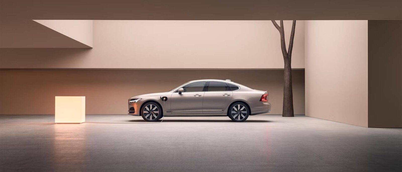 s90-hybrid-hero-16x9-1