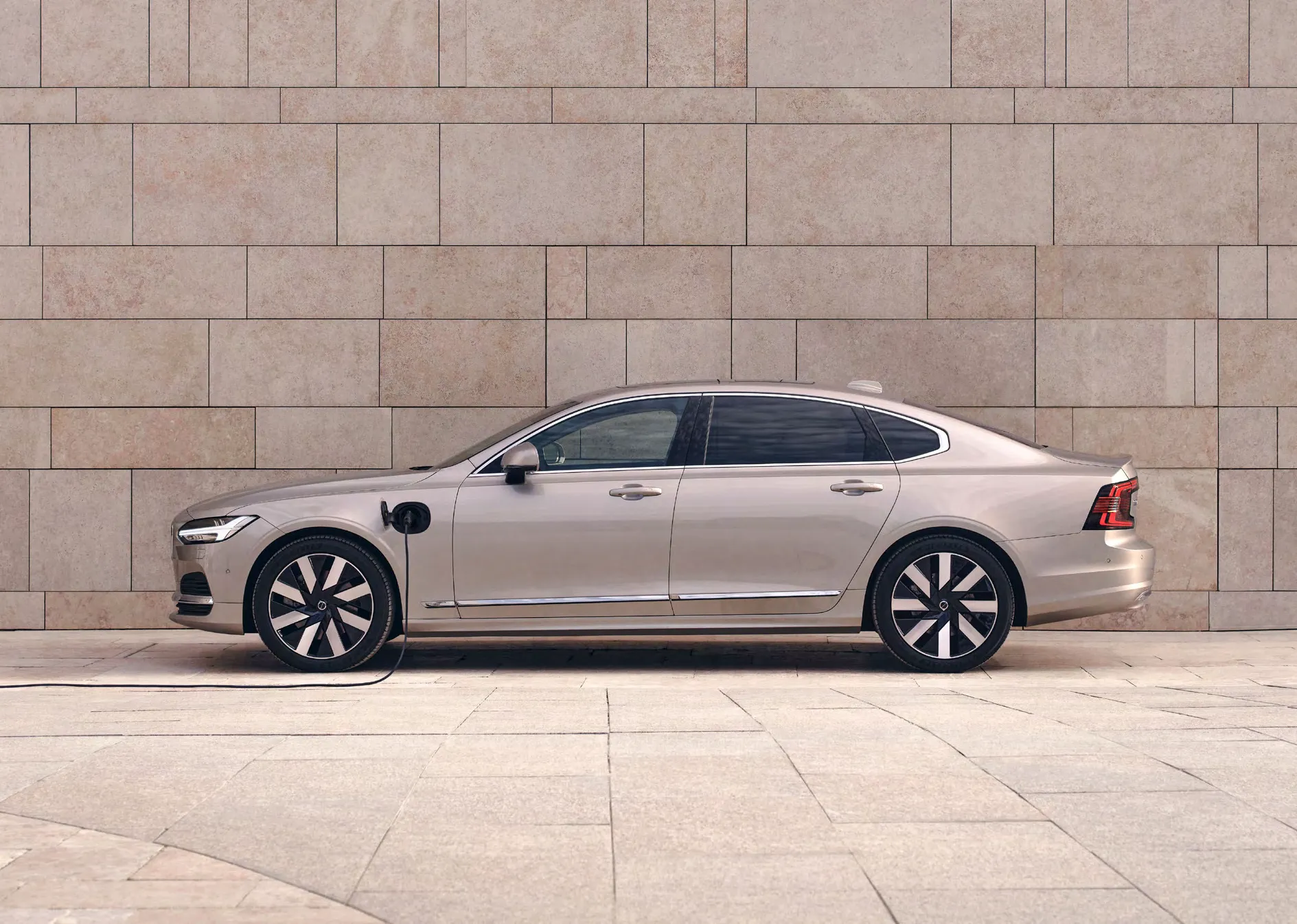 vinhxd comS90 Plug in Hybrid 12 S90 Plug-in Hybrid Ultra