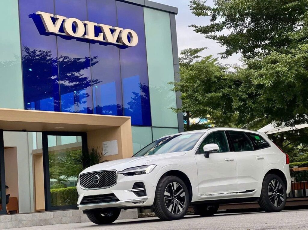 Volvo XC60 Ultra 2025