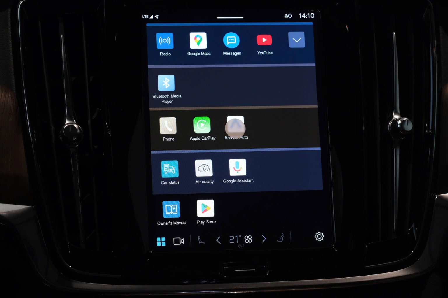 Google Automotive | tích hợp ứng dụng trên xe Volvo 2 Google Automotive | tích hợp ứng dụng trên xe Volvo google automotive tren volvo nen tang cong nghe thong minh thay doi cach chung ta lai xe 2 Google Automotive | tích hợp ứng dụng trên xe Volvo